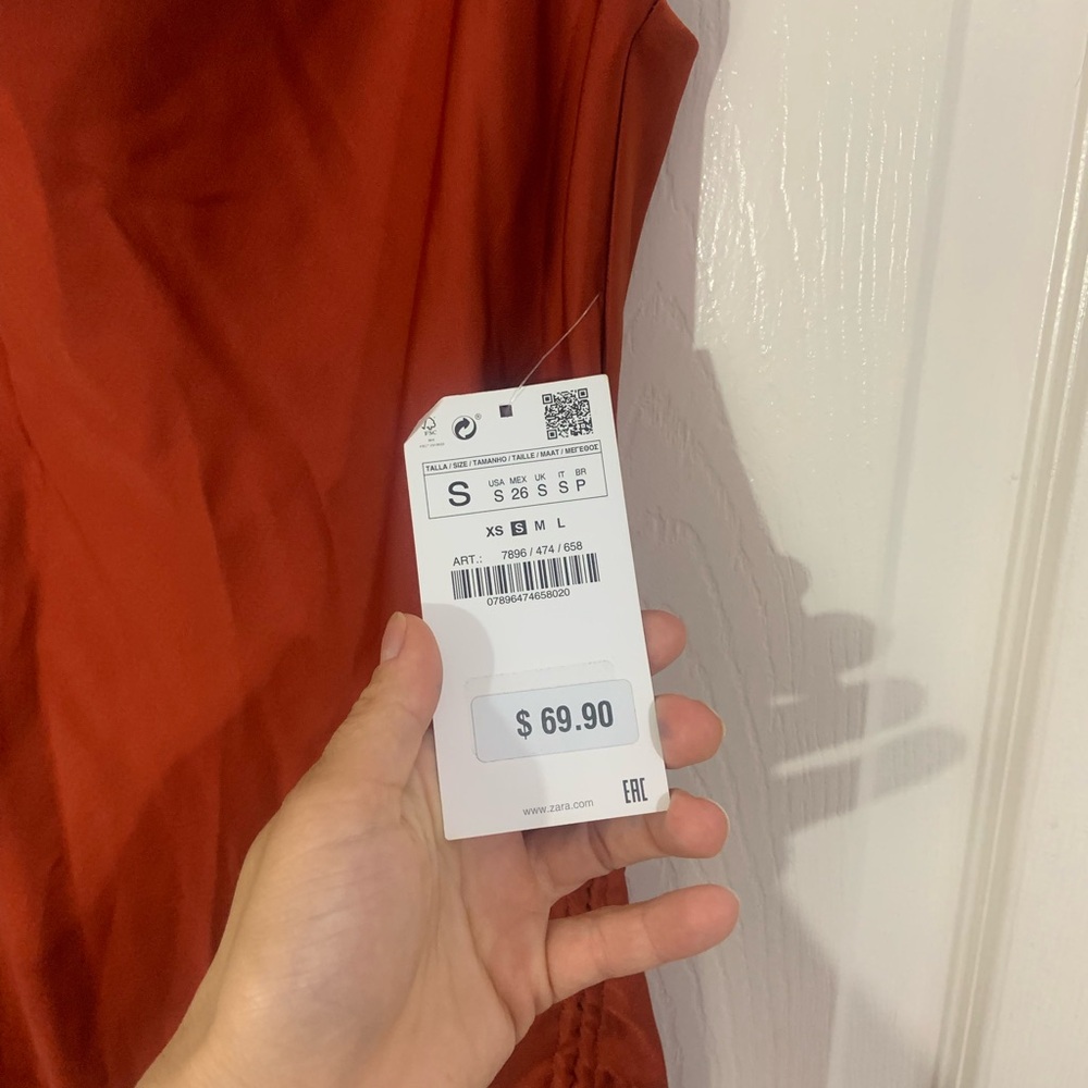 Zara Basic Rust Rushed dress - Picture 2 of 4